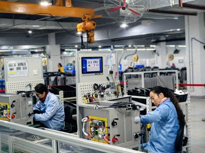 訂單已排到6月成都機(jī)器人產(chǎn)業(yè)園企業(yè)開足馬力忙生產(chǎn)